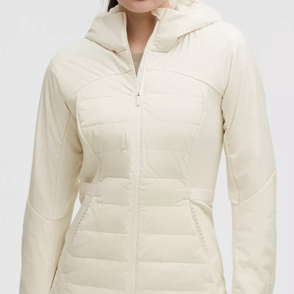 Lululemon Down For It All Jacket, SZ 4,  Porcelain Pink - Picture 1 of 6